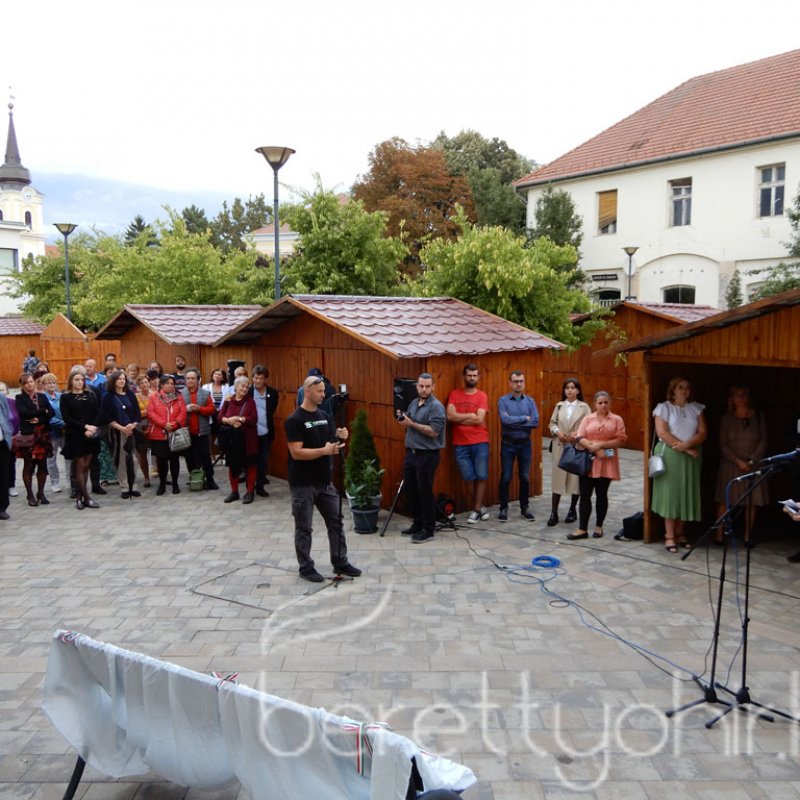 Konrád-emlékpad avatás 24